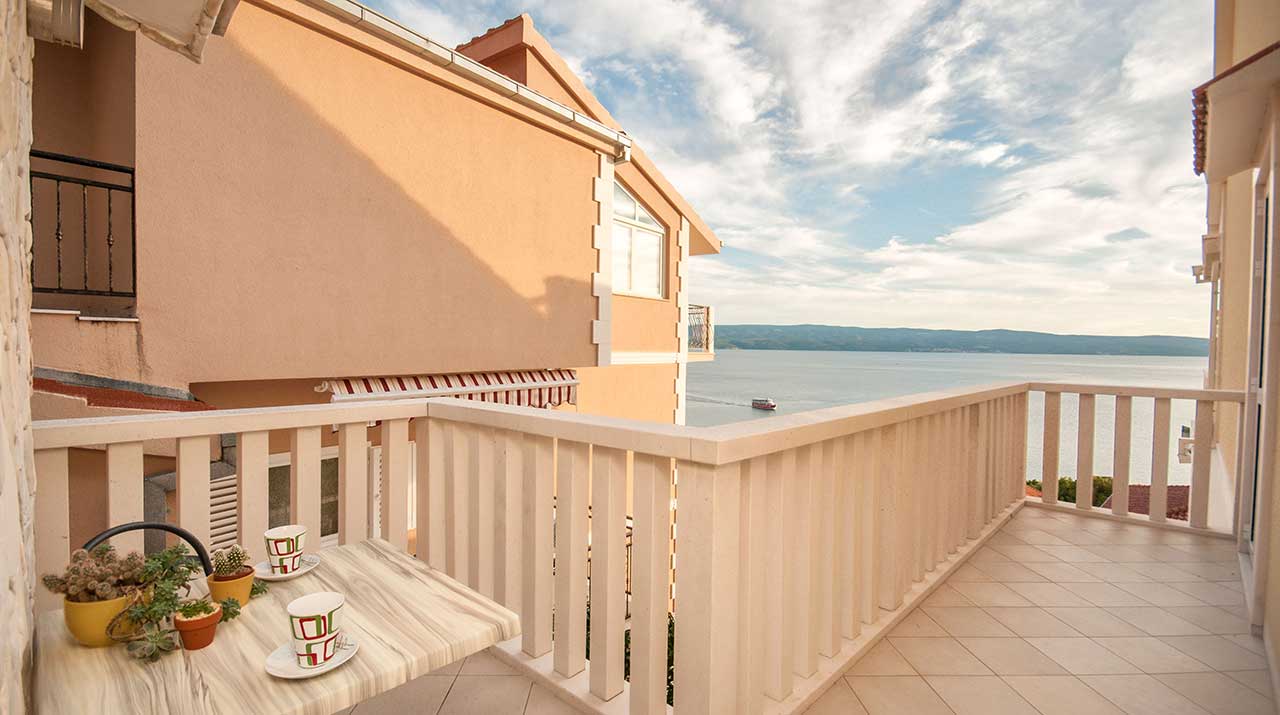 Apartment LEO - Omis