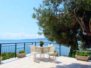 Famous vrulja nearby Pisak - Riviera Omiš