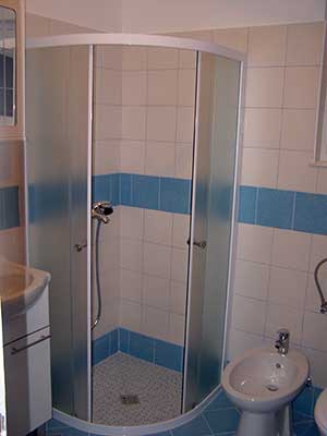 Apartments Ukic Rogoznica - bathroom